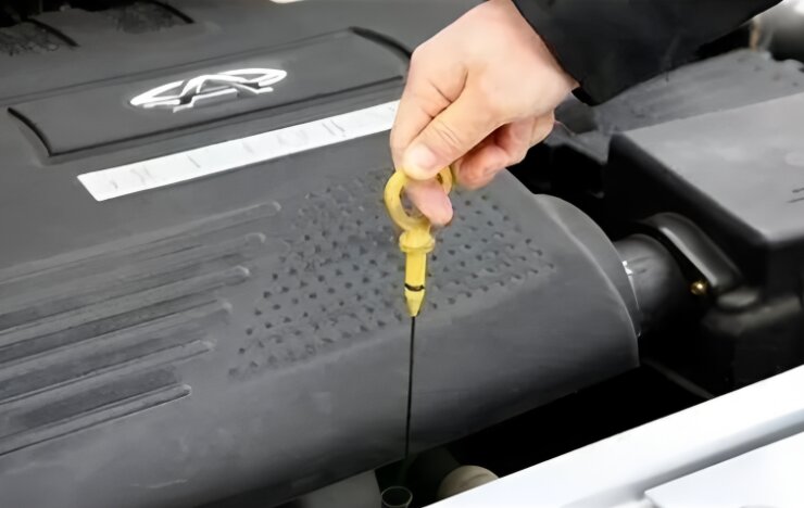 Do you really know how to use an oil dipstick?