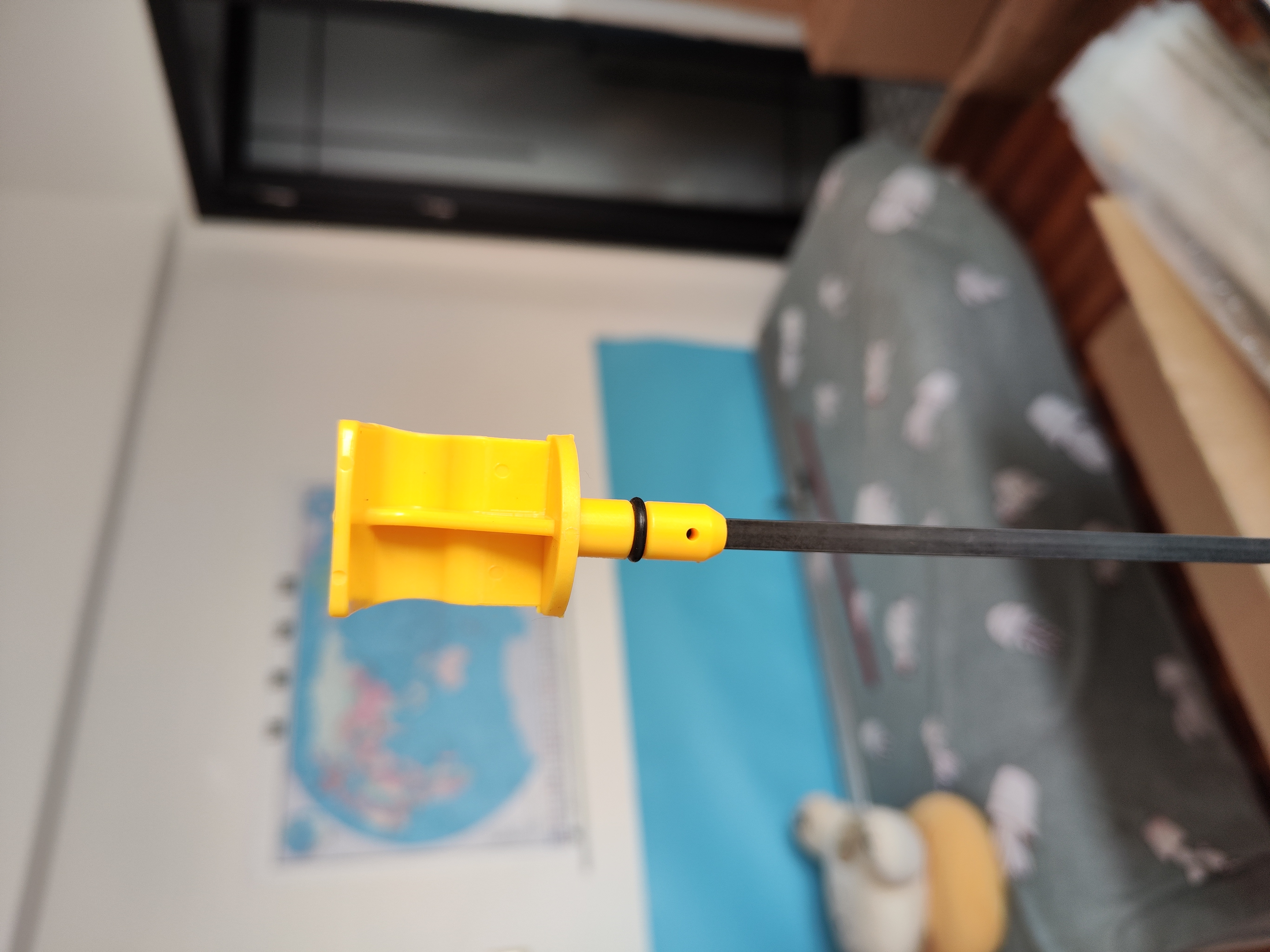 LFE2-10-450D High Quality Steel Plastic Automatic Transmission Oil Level Dipstick for Mazda Oil Level Tool