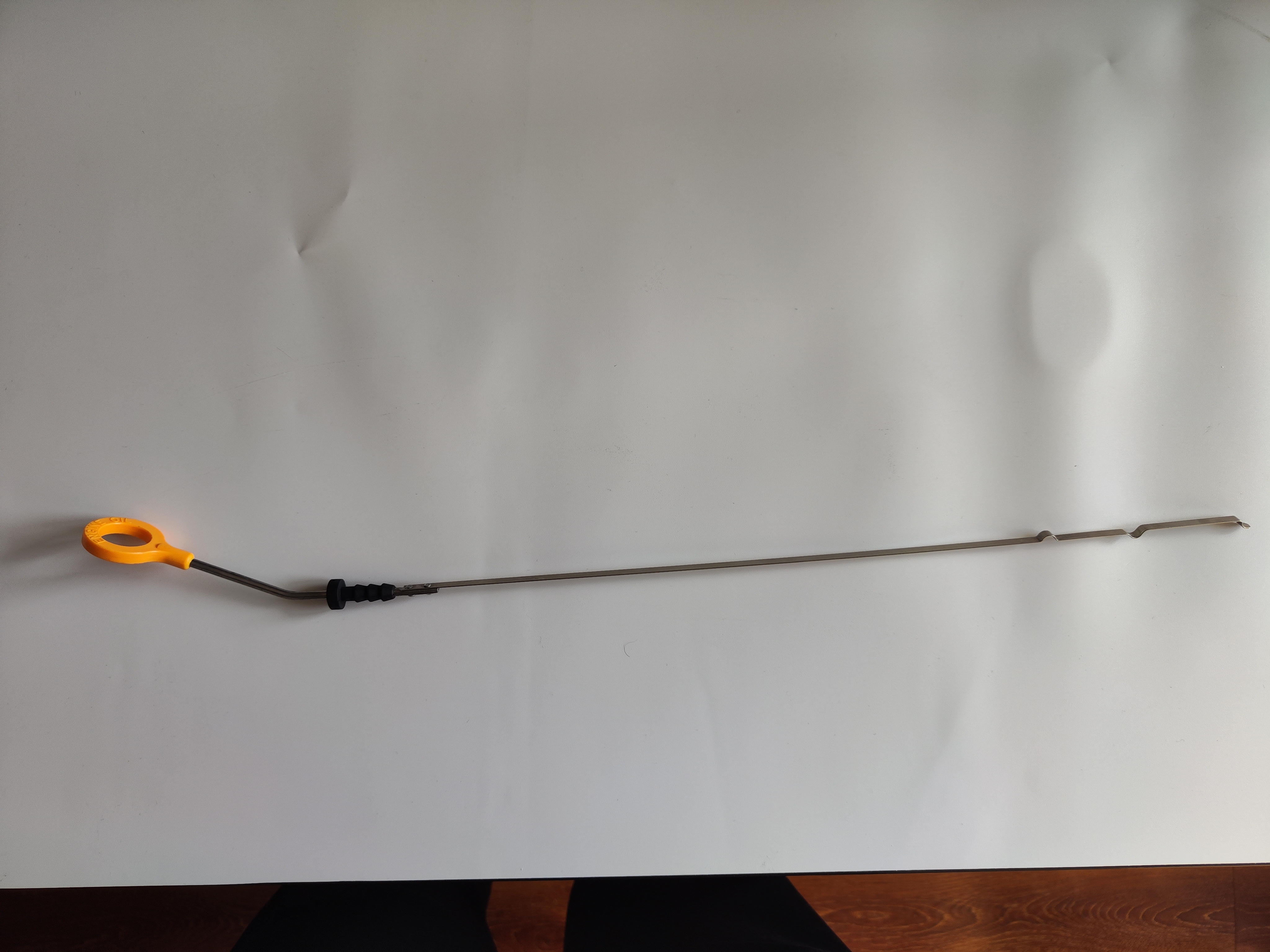 11140JA10A is a dipstick for Infiniti Nissan Altima Murano Quest Maxima engines.